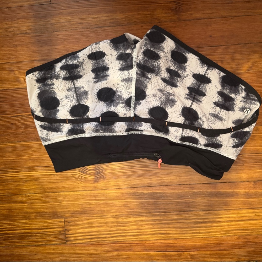 Lululemon Athletica Black and White Shorts with Polka Dot Design seaside dot